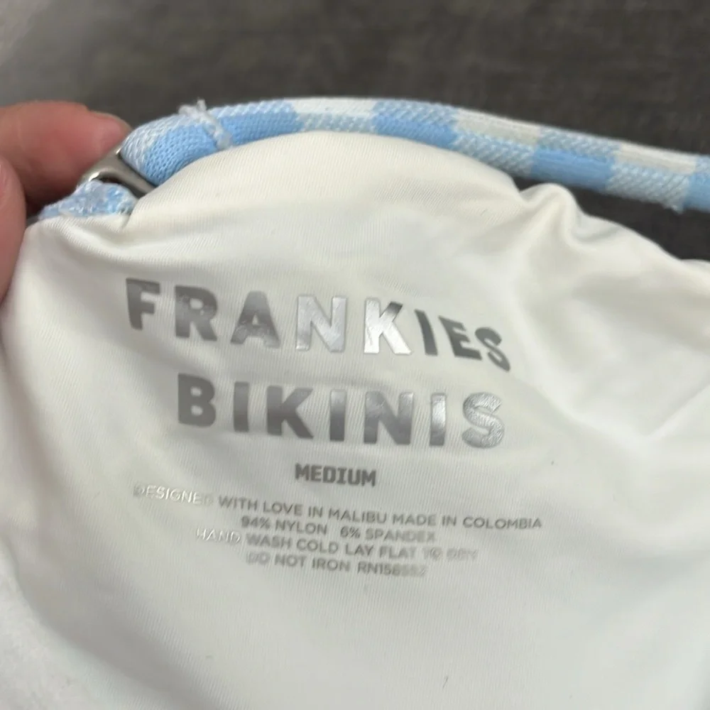FRANKIE’S BIKINIS bluebell set size medium top small bottom